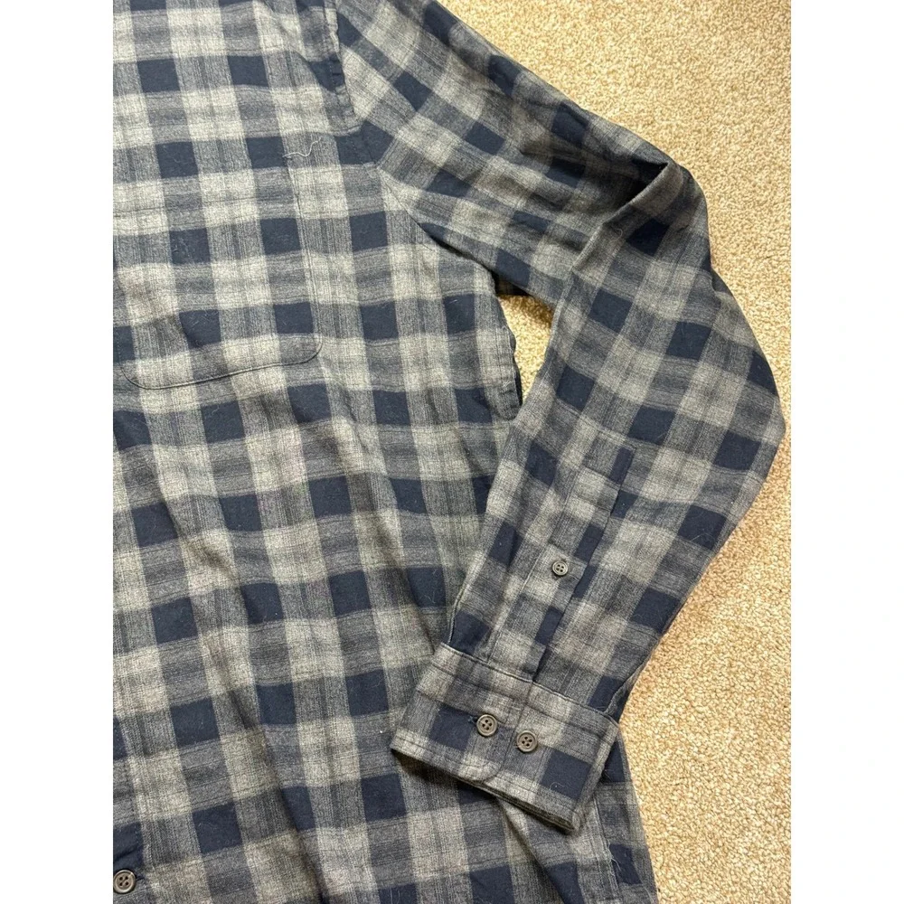 Banana Republic Untucked Fit Flannel Shirt Mens Large Grey Buffalo Check Cotton